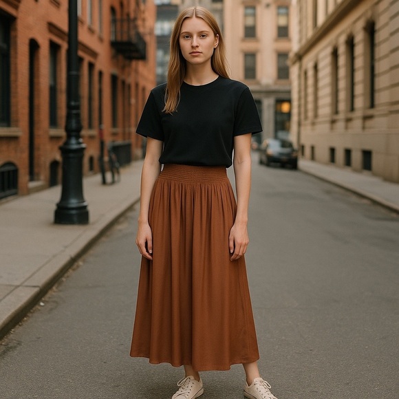 [WOMEN] UNIQLO Midi Skirt S Light Caramel Brown | Flowy Neutral Polyester - Picture 2 of 5